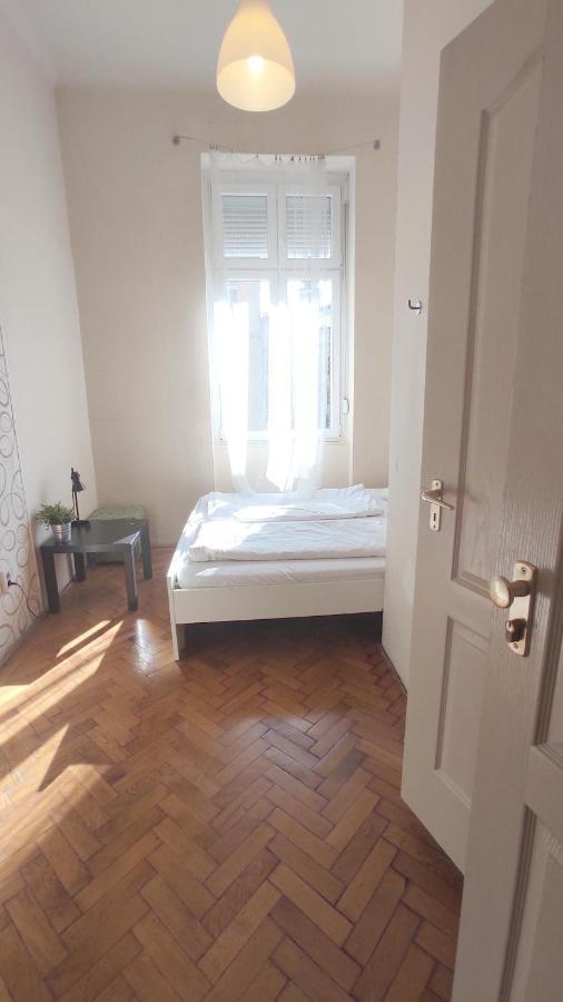 Synagogue View Guest House Budapest Ngoại thất bức ảnh