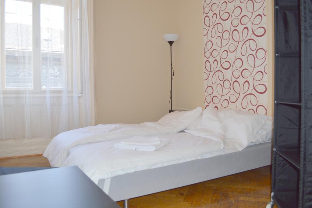 Synagogue View Guest House Budapest Phòng bức ảnh
